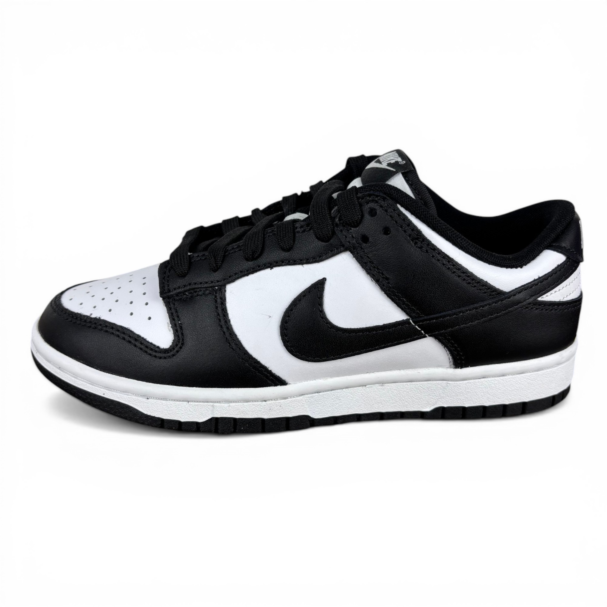 Nike Dunk Low Panda
