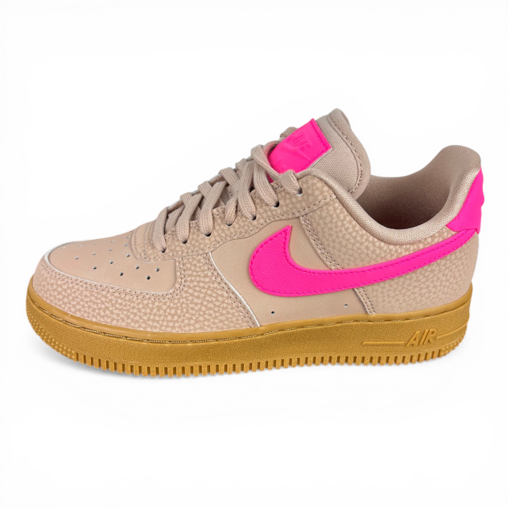 Nike Air Force 1 Low Particle Beige Hyper Pink